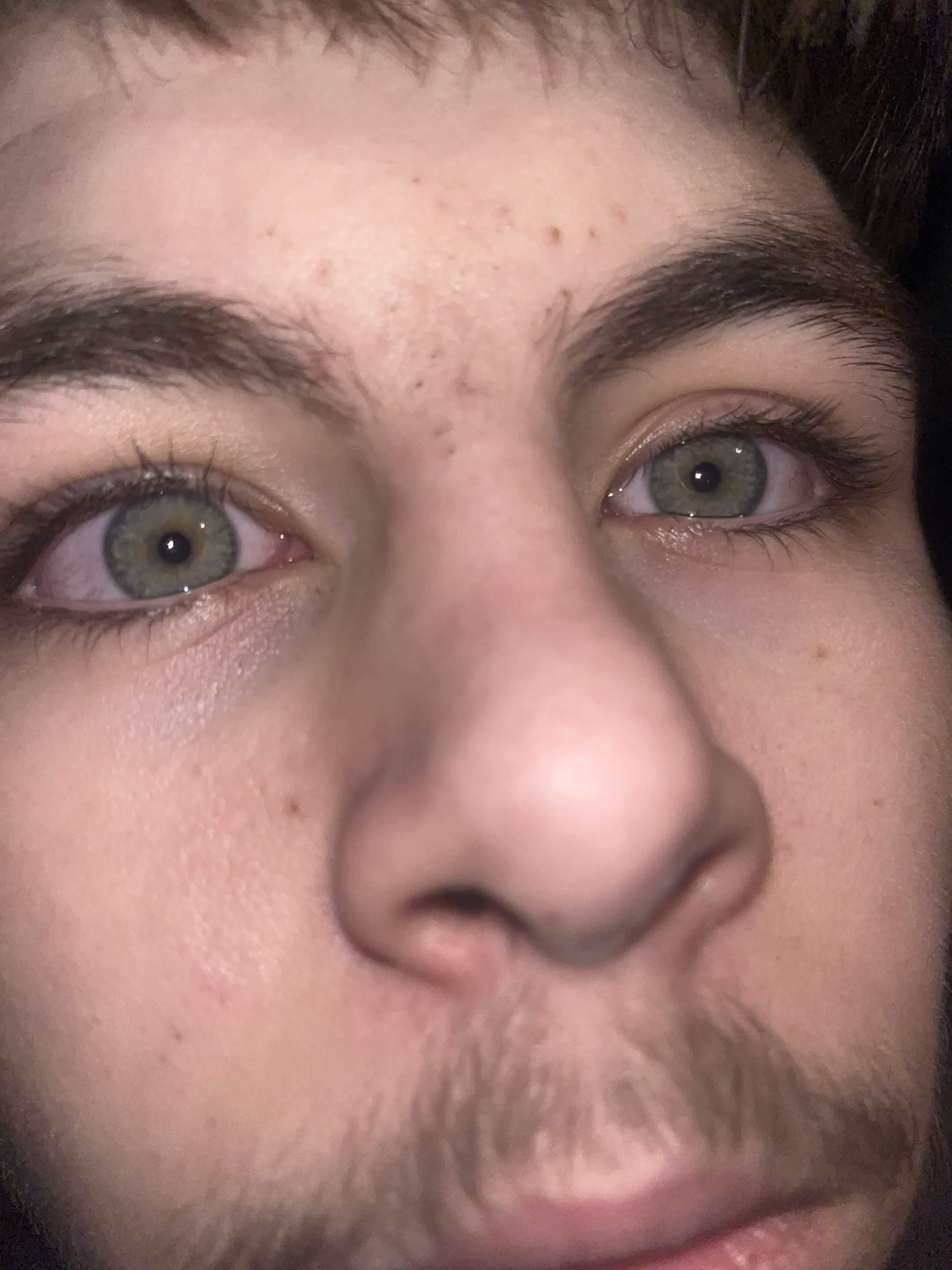 Tiago Focus Yeux